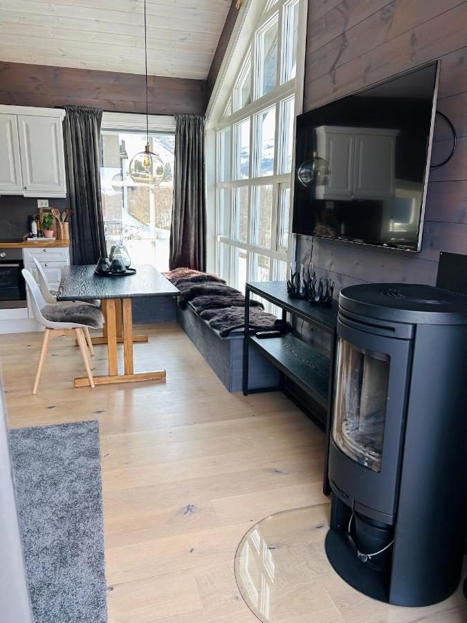 Appartamento Central Mountain Penthouse Getaway, Strandafjellet Stranda  Esterno foto
